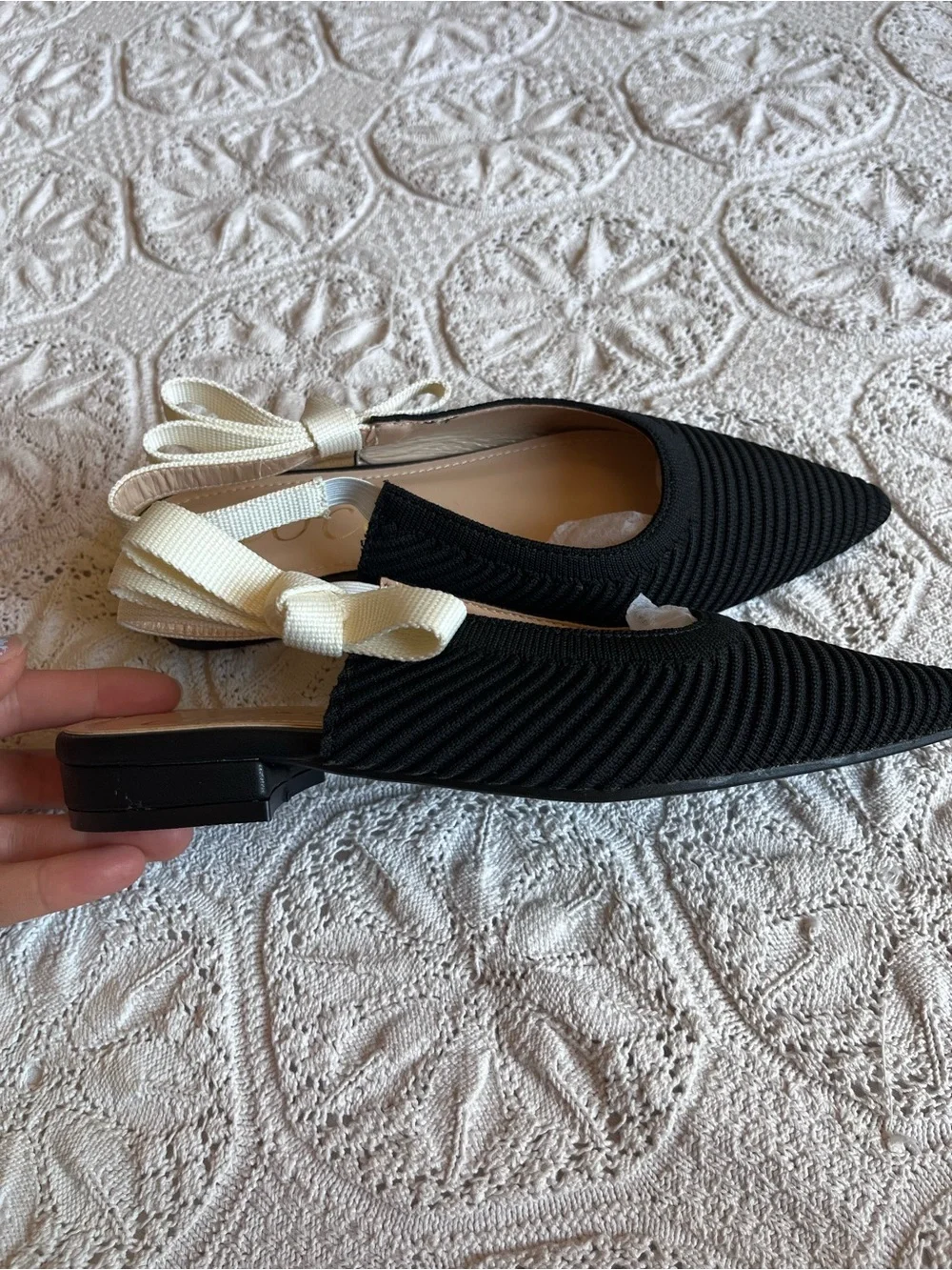 NWT CCOCCI pointed toe flats bow sandals serenity 5.5 textured dainty coquette